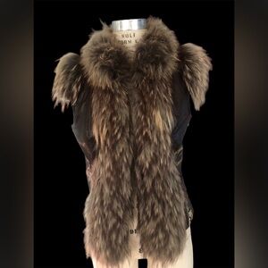 Waggon Paris  Boho Luxury 100% Fox Fur Leather Gillette Vest EU Sz 38